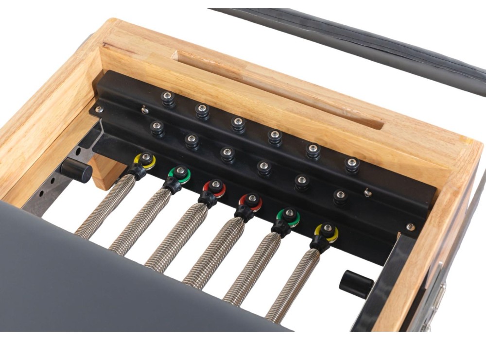 Pilates Reformer με Σκελετό Δρυός