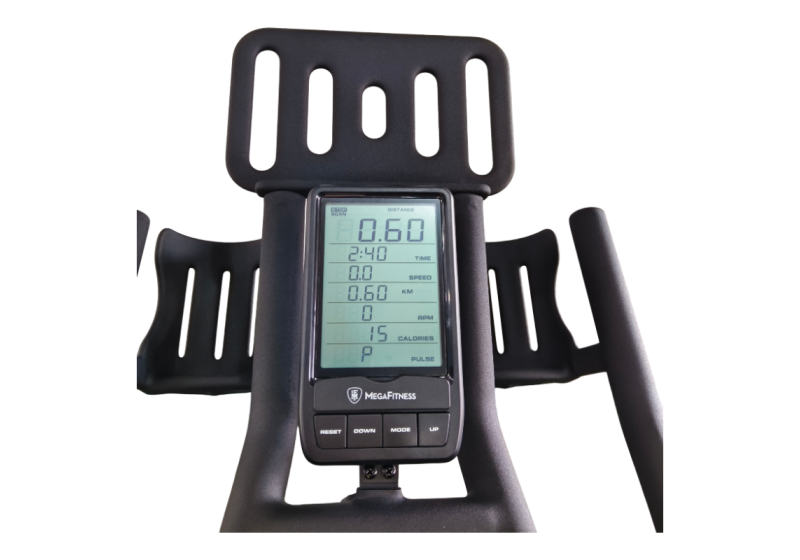 Επαγγελματικό Spin Bike με δίσκο 20 kg και Bluetooth